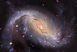 NGC 1672: Hubble'dan Çubuklu Sarmal Gökada