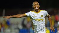 ‘When Feisal Salum comes to Kaizer Chiefs he'll turn into Bonfils Caleb Bimenyimana! Mamelodi Sundowns showed interest and all of a sudden he is free to leave, let him go to Chloorkop prison, Amakhosi are not a charity’ - Fans | Goal.com South Africa