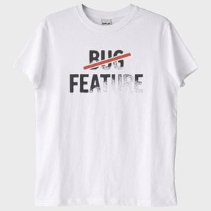 "Bug Değil, Feature" T-Shirt