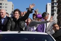 Chaos in Buenos Aires: Argentinian president attacked, fled election rally