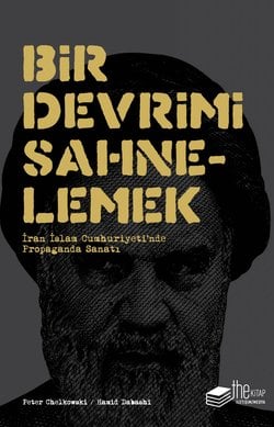 Bir Devrimi Sahnelemek