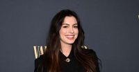 Anne Hathway Fans Praise Her 'Epic' Outfit, Compare It to 'Princess Diaries' Gown