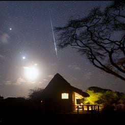  Kenya Morning Moon, Planets, and Taurid 