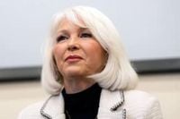 Trump’s pardon for Colorado’s Tina Peters suffers from one fatal flaw