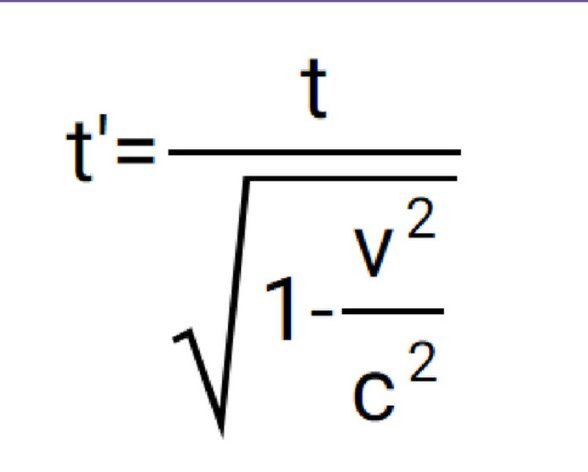 Hesaplamak mümkün bu formülü kullanabilirsin. Hız ışık hızına yaklaştıkça zaman eksponansiyel şekilde yavaşlar ve ışık hızına ulaşabilseydik zaman tamamen durmuş olurdu.    t'= dünyadakiler için geçen zaman    t= gözlemci için geçen zaman    c= ışık hızı    v=hız (ışık hızı cinsinden)