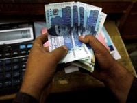 Statistical irregularities highlight weak oversight in Pakistan's economic governance - www.lokmattimes.com