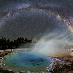 Yellowstone Üzerinde Samanyolu