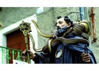 Oggi a Cocullo la tradizionale Festa dei Serpari