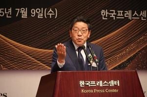 Foreign Language Newspapers Association Celebrates Ten Years