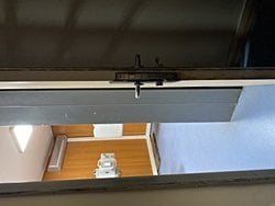 Röntgende kullanılan X ışını tüpten doğrusal olarak mı çıkar?