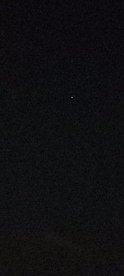 Bu yıldızın yanıp sönmesi normal mi?