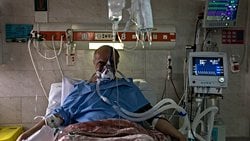 Ağır COVID-19 Hastalarının %1'inden Azı COVID-19'a Tekrar Yakalanıyor, Yeniden Enfeksiyon Süresi 3.5 Ay, Yeniden Yakalananların Ölüm Oranı %3.2!