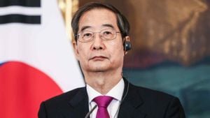 South Korea's Prime Minister Enhances US Alliance Amid Turmoil