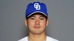 Rookie Kanemaru Debuts As Dragons Face BayStars