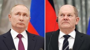 Scholz Attempts Dialogue With Putin Despite Concerns