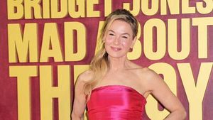 Bridget Jones Returns For Valentine's Day Premiere