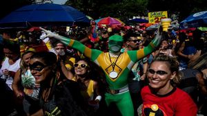 Rio De Janeiro Ignites With Pre-Carnival Excitement