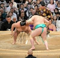 カド番の大関琴桜が連敗で五分に　連日殊勲の一山本「頑張りま～す」（デイリースポーツ） - Yahoo!ニュース