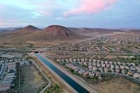 Once a haven for snowbirds, Arizona sees fewer Canadians settling in for the season
