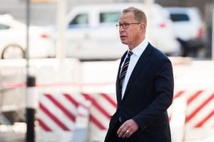 Former HSBC Trader Mark Johnson Fraud Conviction Overturned