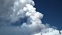 Video. Mount Etna erupts as skiers enjoy spectacle on the slopes