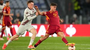 Roma Snatch Last-Minute Victory Over Athletic Club