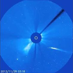 Güneş Tarafından Parçalanan ISON Kuyrukluyıldızı