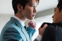 『なんで私が神説教』“浦見”渡辺翔太の活躍に「しょっぴー、かっこいい！」「浦見先生、惚れちゃう」などの声が殺到