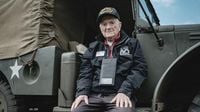 101-year-old vet recalls 'fight for civilization' 80 years after V-E Day