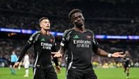 التشكيل الرسمي لقمة آرسنال وباريس في دوري الأبطال