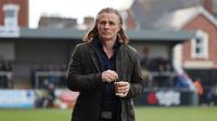 EFL boss to walk away from club in relegation battle to drop down a division
