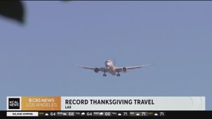 Air Travel Hits Record Levels During Thanksgiving