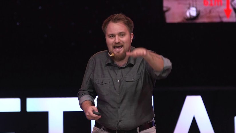 Çağrı Mert Bakırcı 33 yaşındadır. Doğum tarihi 1990, doğum yeri ise Ankara.    Resmi facebook hesabı @CagriMertBakirci resmi instagram hesabı @cagrimertbakirci resmi twitter hesabı ise @cagrimbakirci ‘dır.