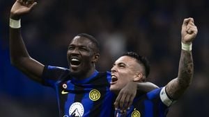 Internazionale Surges To Serie A Leadership Amid Narrow Victory