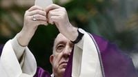 Pope's body to be moved to St Peter's Basilica on Wednesday