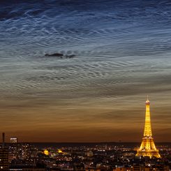  A Solstice Night in Paris 