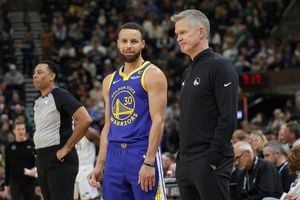 Warriors Lose Kevon Looney While Targeting Veteran Center Horford