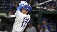 Shohei Ohtani homers at the Tokyo Dome, delighting fans in home country