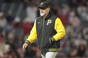 Pittsburgh Pirates Fire Manager Derek Shelton And Promote Don Kelly