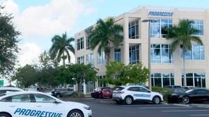 Los Angeles Water Bonds Rated AA Amid UK Refunds