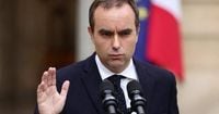 Moody’s cuts outlook on France as Lecornu struggles to pass budget