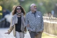 Longtime U.S. Billionaire Publicly Comes Out as Gay
