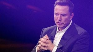 Elon Musk Sparks Uproar At London Far Right Rally