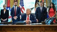 Trump says National Guard is at the ready but hedges on Chicago plans