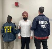 How was gangster-turned-radical Happy Passia cornered in the US? - The Tribune
