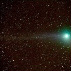 Comet Machholz in View