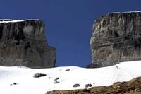Pyrénées : un randonneur à ski landais retrouvé mort à la brèche de Roland