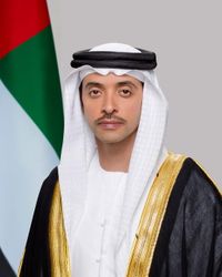 هزاع بن زايد يهنئ رئيس الدولة ونائبيه والحكام بمناسبة عيد الفطر المبارك
