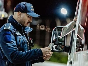 Border Crossings Surge In Romania And Moldova