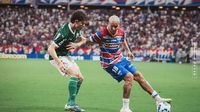 Palmeiras vence o Fortaleza com brilho de Weverton e assume a liderança do Brasileirão